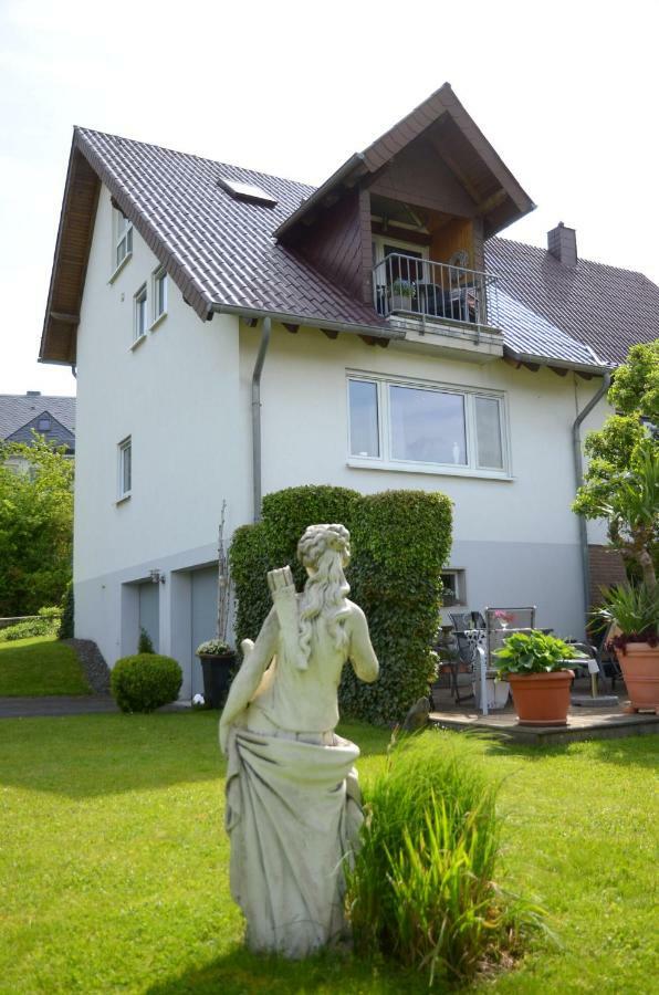 Ferienhaus Luzia Darscheid Exterior foto